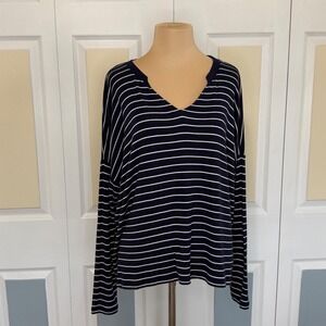 Cabi Womens Navy White Striped Long Sleeve Notched V-Neck Top Relaxed Fit 5556 S